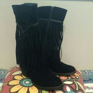 Sueded fringed cowgirl boot EUC